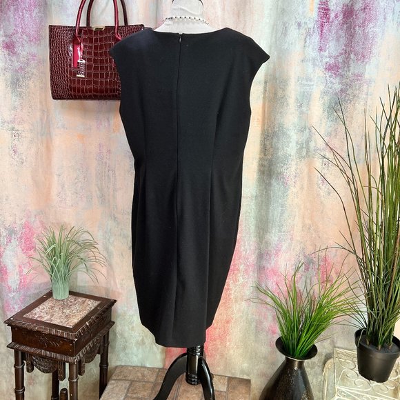 ๐connected Woman Colorblock Sleeveless Plus Size Sheath Dress - Picture 2 of 14